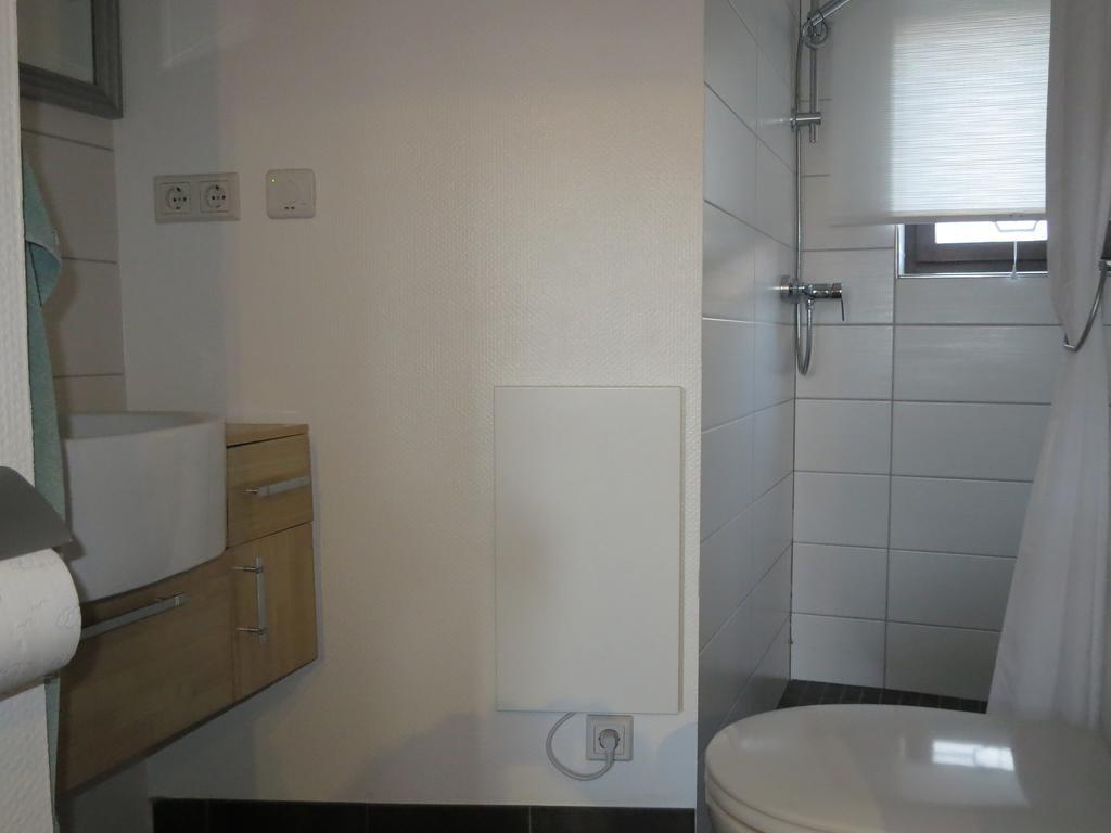 Ferienwohnungen Haus Hinneres Schalkenmehren Room photo