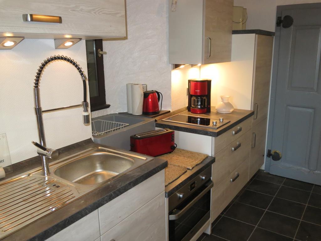 Ferienwohnungen Haus Hinneres Schalkenmehren Room photo