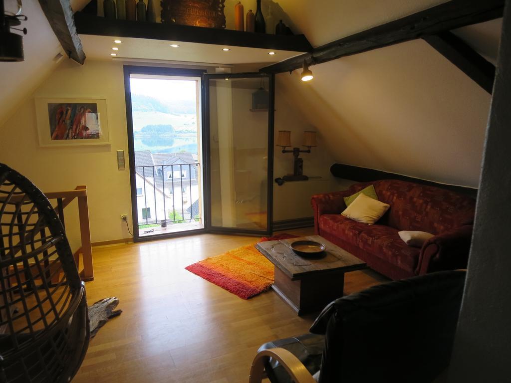 Ferienwohnungen Haus Hinneres Schalkenmehren Room photo